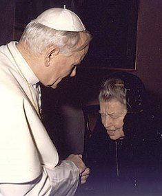 MH Pope JP2 and Catherine Doherty